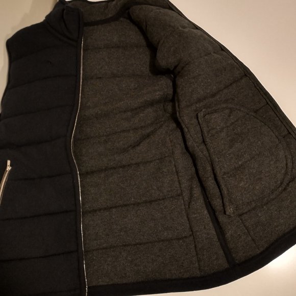 Organic Cashmere Vest - Picture 5 of 6